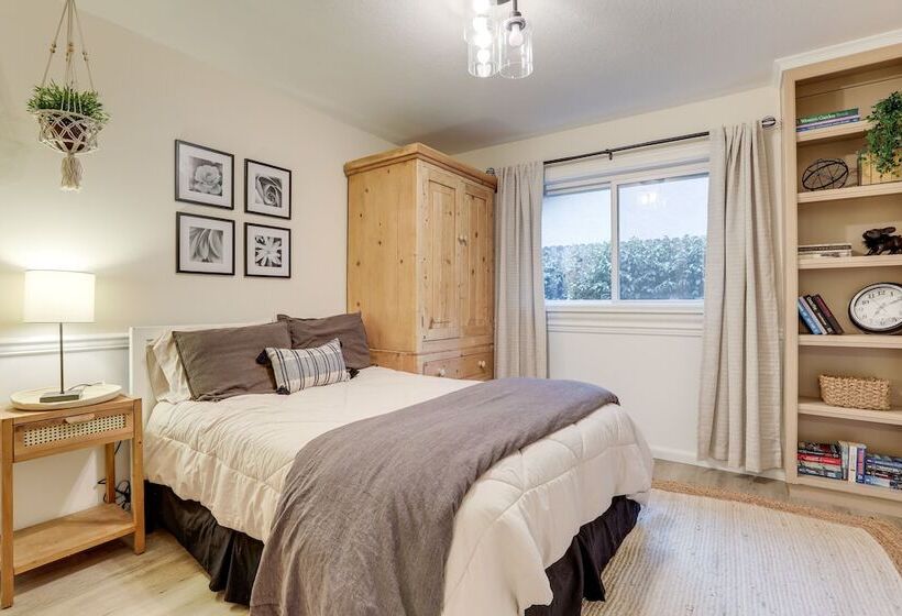 Roseville Home W/ Pool, 5 Mi To Folsom Lake!