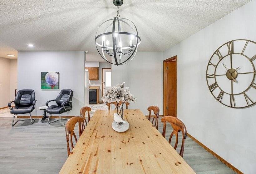 Stay And Play    Hot Springs Village Home!