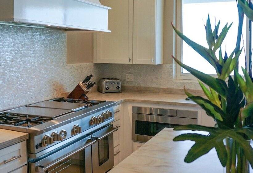 Sunset Reef St.kitts