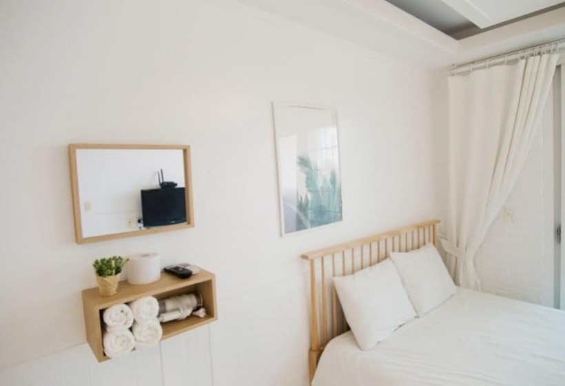 Taean Sharon Pension