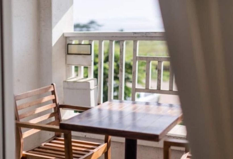 Taean Sharon Pension