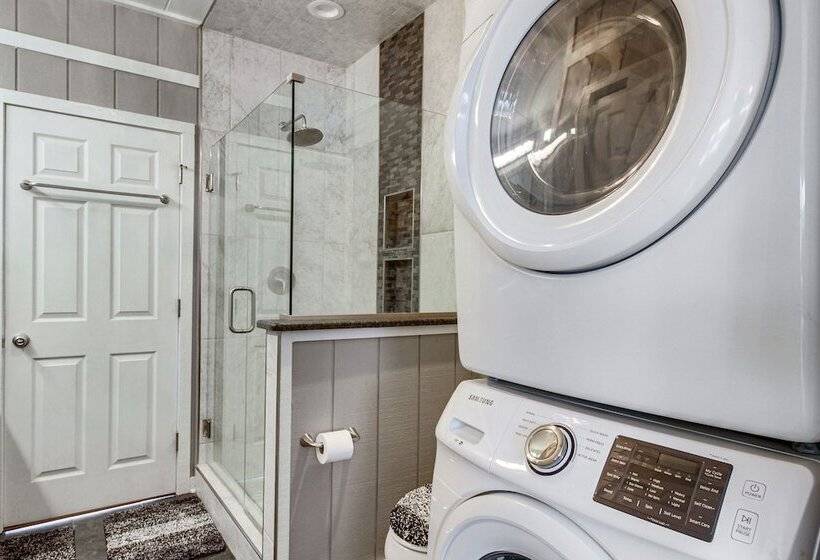 Unique Smith Mountain Lake Home Over Water W/ Dock