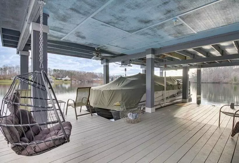 Unique Smith Mountain Lake Home Over Water W/ Dock