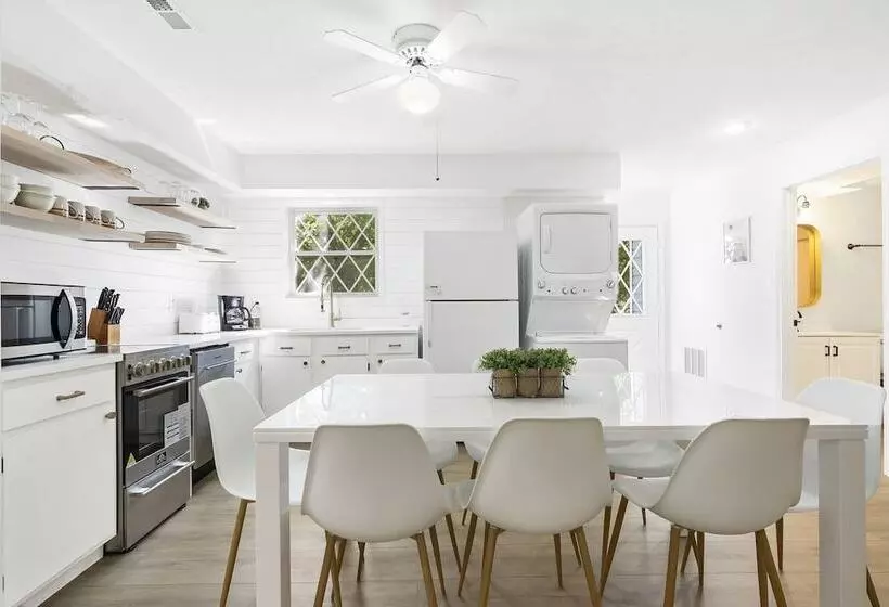 Whispering Woods Retreat Branson