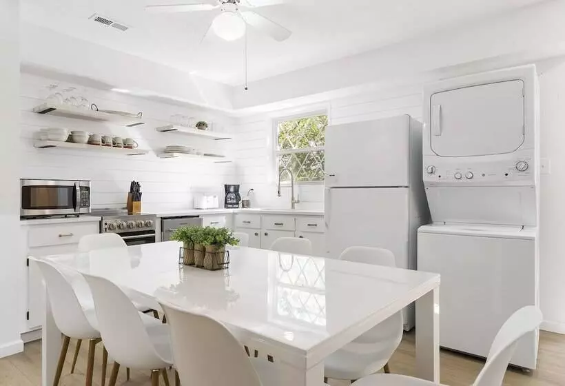 Whispering Woods Retreat Branson