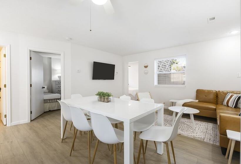 Whispering Woods Retreat Branson