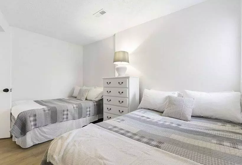 Whispering Woods Retreat Branson