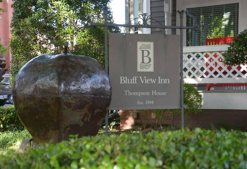 ベッドアンドブレックファースト Bluff View Inn