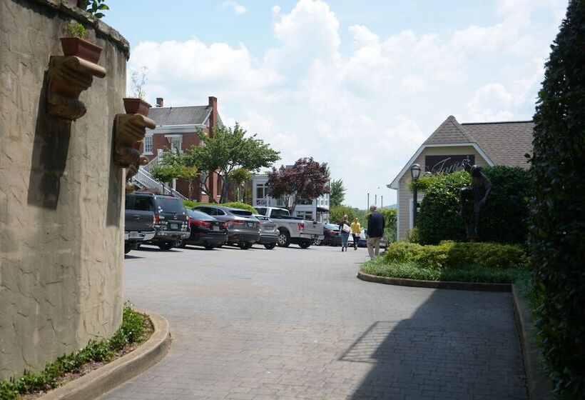 ベッドアンドブレックファースト Bluff View Inn