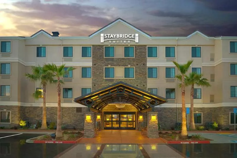 هتل Fairfield Inn & Suites By Marriott Sacramento Folsom