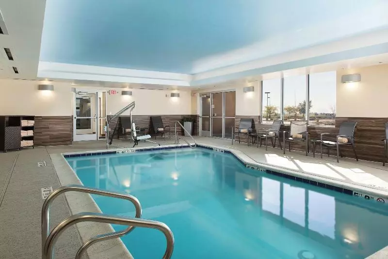 هتل Fairfield Inn & Suites By Marriott Sacramento Folsom