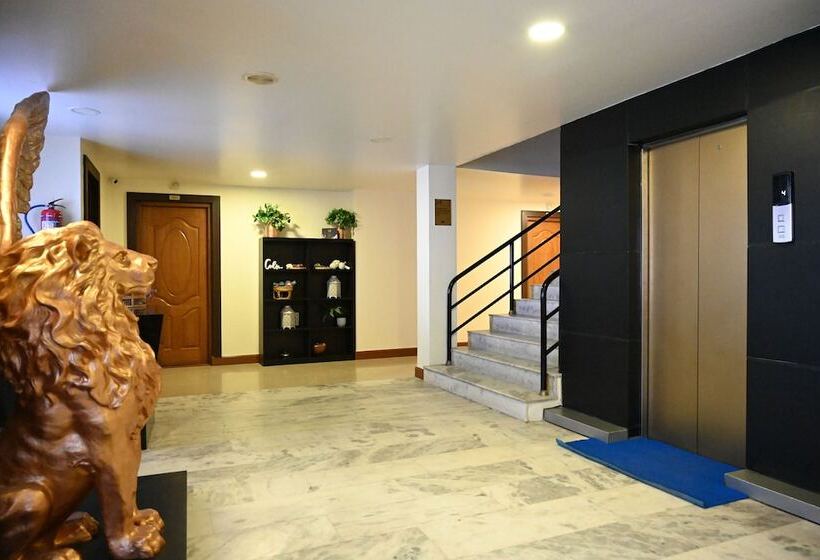 Vannasut Hotel And Spa