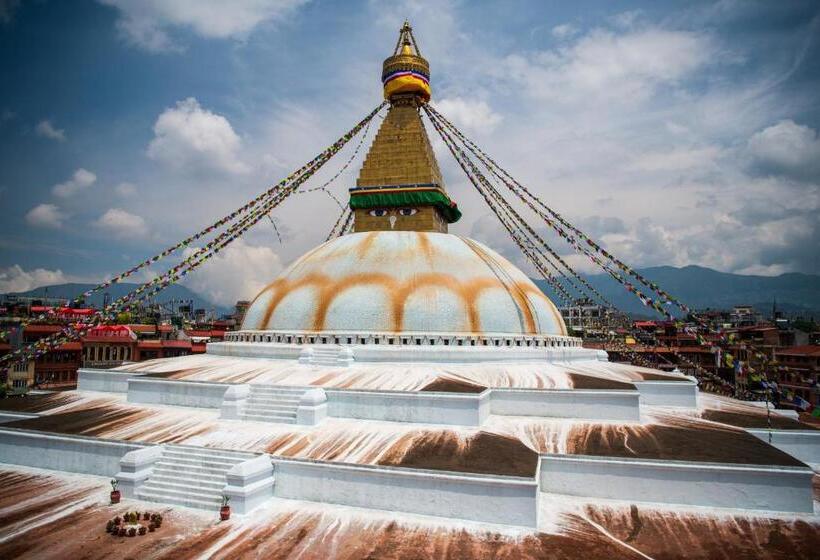 Vannasut Hotel And Spa