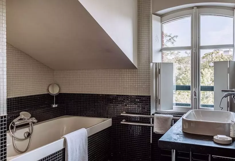 Hotelli Villa Mirasol