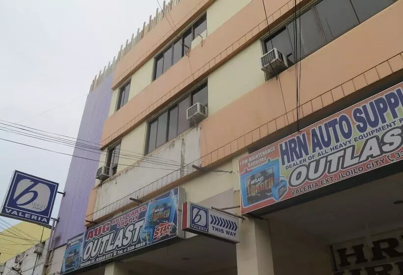 ペンション Iloilo Budget Inn   Valeria