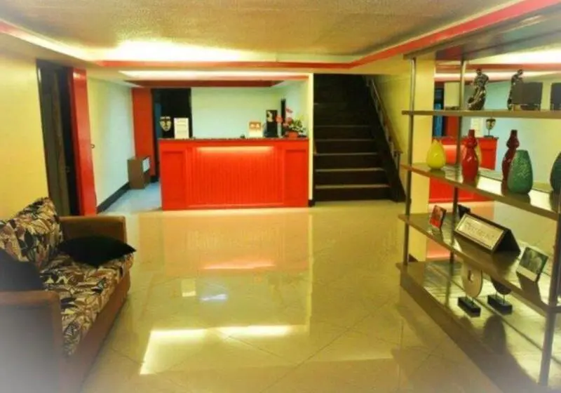 ペンション Iloilo Budget Inn Valeria