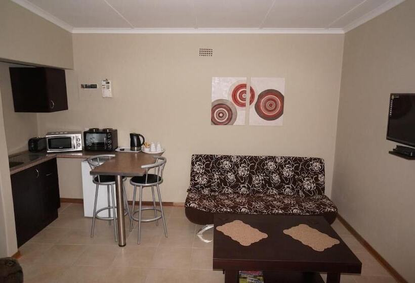 膳宿费 Mckala Guesthouse