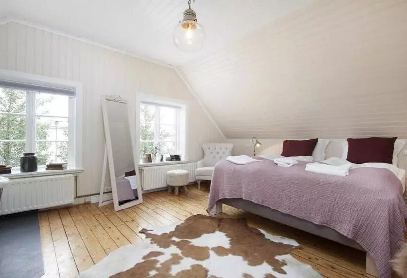 پانسیون Skyr Guesthouse