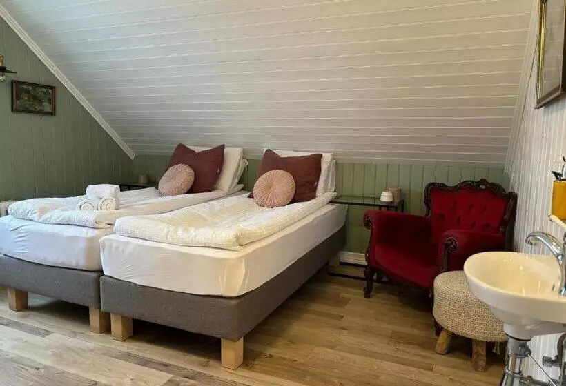 پانسیون Skyr Guesthouse