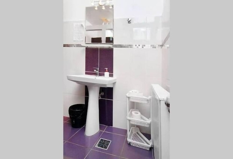 Pura Vida Sky Bar & Hostel