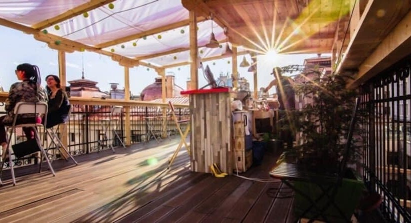 Pura Vida Sky Bar & Hostel