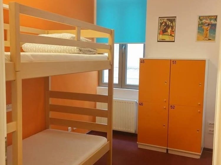 Pura Vida Sky Bar & Hostel