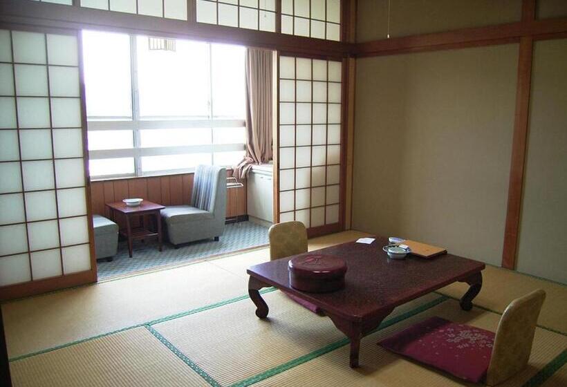 ריוקאן Suzunami