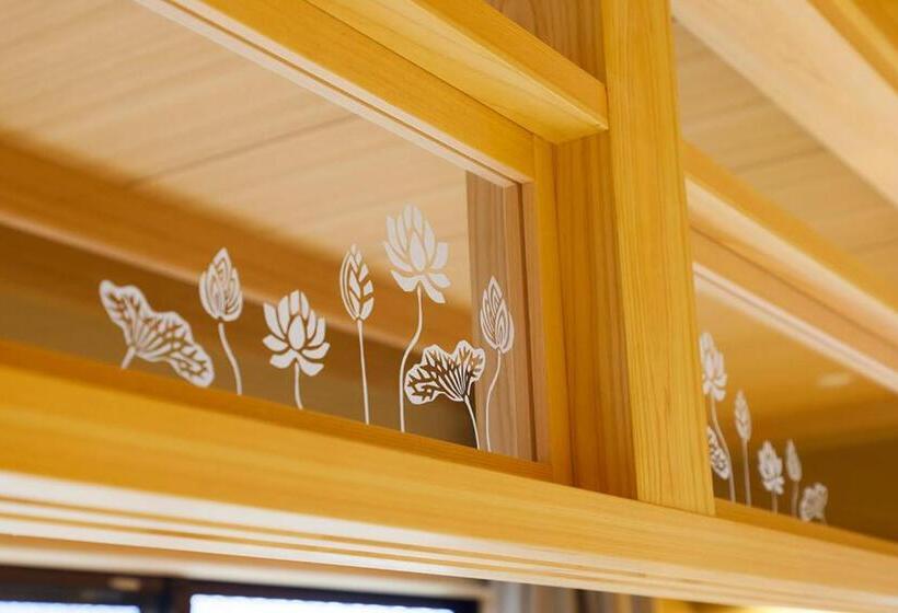 Ryokan Yuraku Kinosaki Spa & Gardens