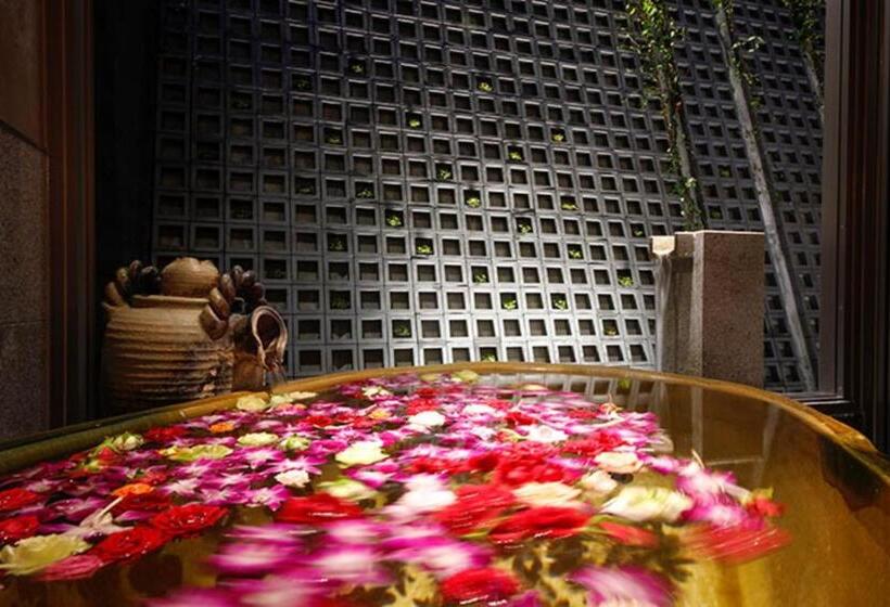 Ryokan Yuraku Kinosaki Spa & Gardens