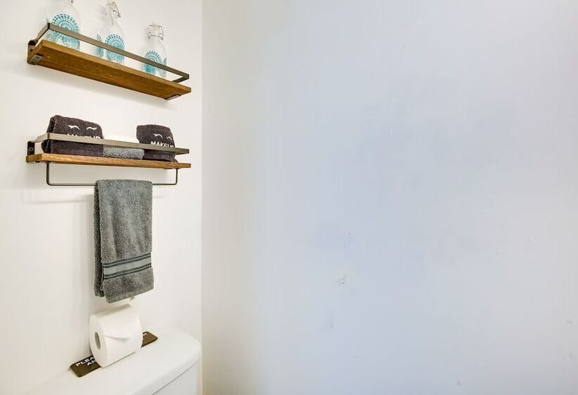 Atlantic City Home ~ 2 Mi To Ocean Casino Resort!