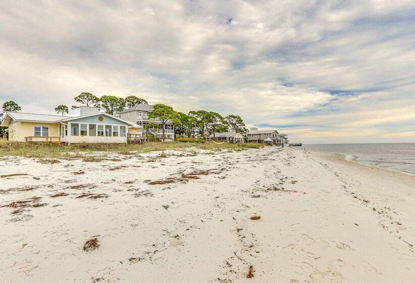 Beachfront Alligator Point Retreat: Steps To Sand!
