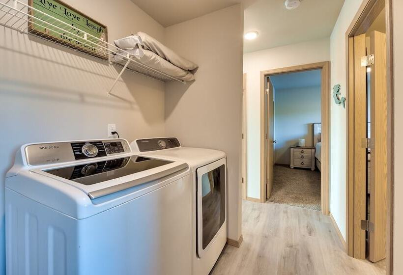 Canal Front Home In Ocean Shores W/ Dock & Views!