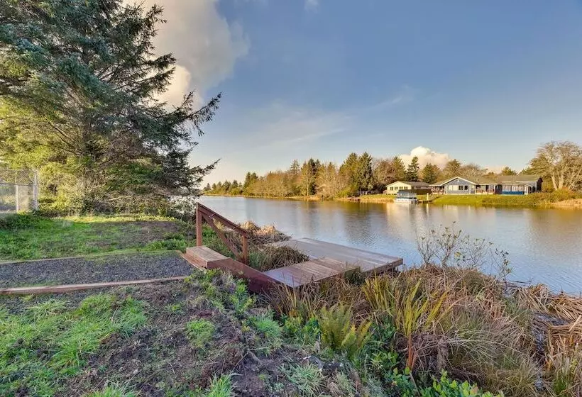 Canal Front Home In Ocean Shores W/ Dock & Views!