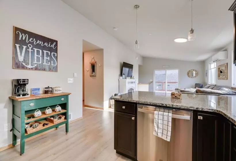 Canal Front Home In Ocean Shores W/ Dock & Views!