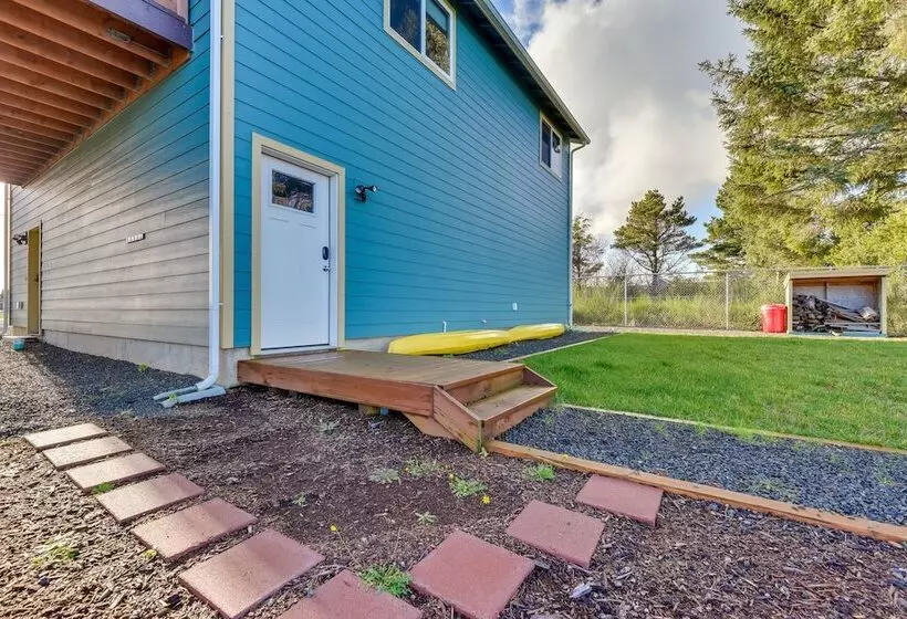 Canal Front Home In Ocean Shores W/ Dock & Views!