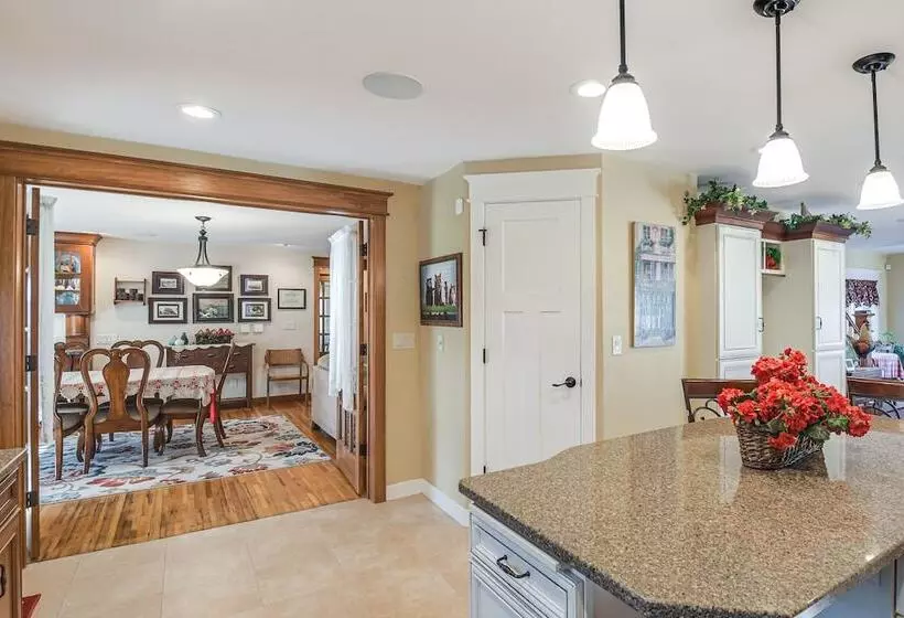 Charming Manchester Retreat W/ Patio & Fireplace!