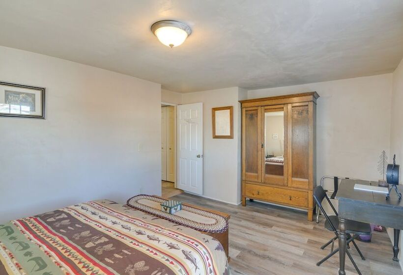 Downtown Del Norte Home Near Hiking & Fishing!