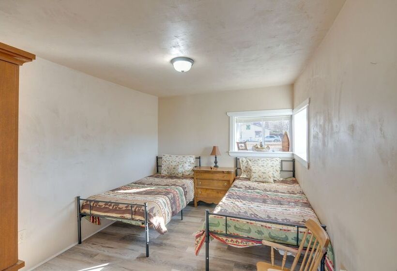 Downtown Del Norte Home Near Hiking & Fishing!