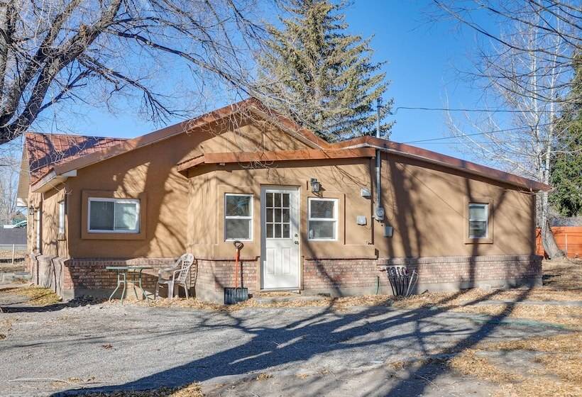 Downtown Del Norte Home Near Hiking & Fishing!