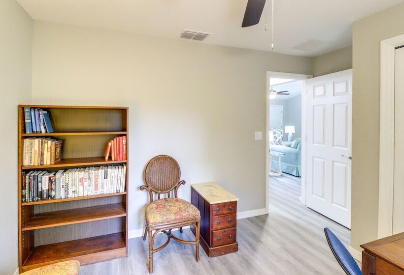 3 Mi To Rainbow Springs: Home W/ Yard In Dunnellon