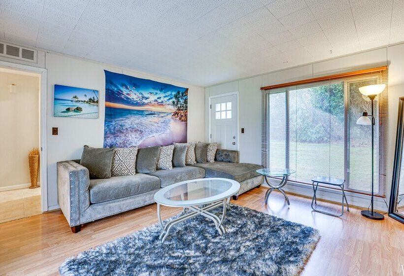 Family Friendly Bloomfield Hills Home W/ Patio!