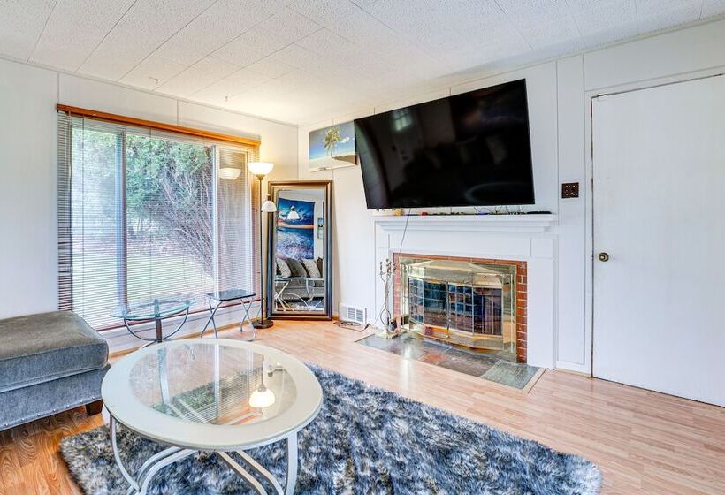 Family Friendly Bloomfield Hills Home W/ Patio!