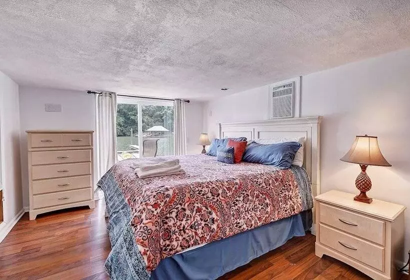 Family Lake House Retreat By Avantstay Sleeps 28