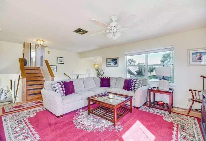 Sebastian Home W/ Large Deck Near Golfing & Beach