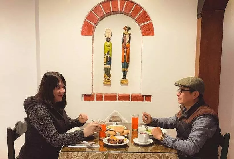 هتل Casa Bonita Colonial