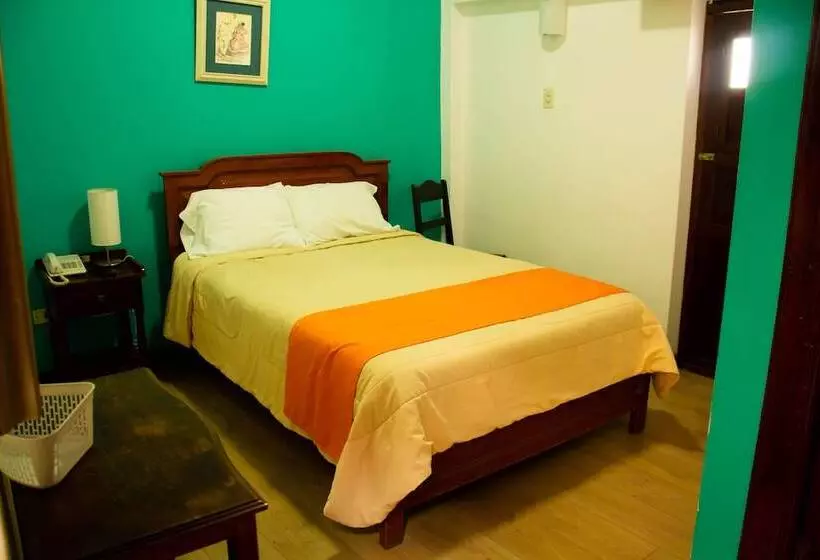 هتل Casa Bonita Colonial