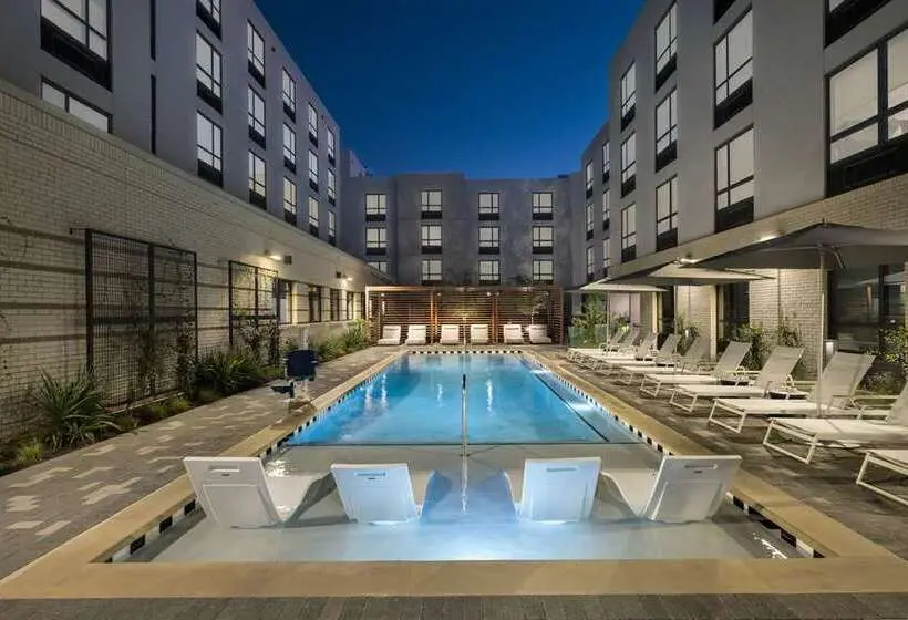 Hotelli Hampton Inn By Hilton Austin East Side 5th Street