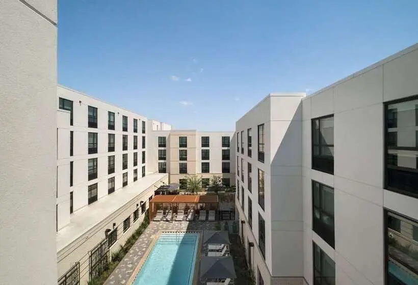 Hotelli Hampton Inn By Hilton Austin East Side 5th Street