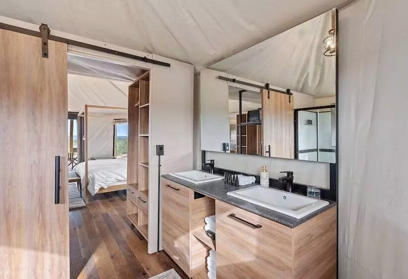 Hotelli Outdoorsy Hill Country