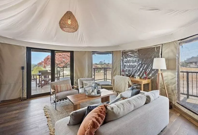 Hotelli Outdoorsy Hill Country